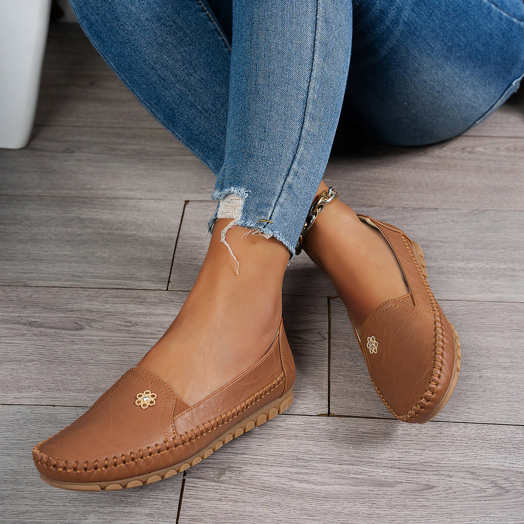 Soft Leather Loafers – Slip-On Comfort Walking Shoes