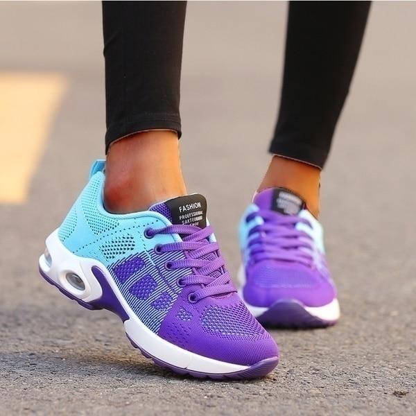 Gradient Knit Sneakers – Breathable Lightweight Walking Shoes