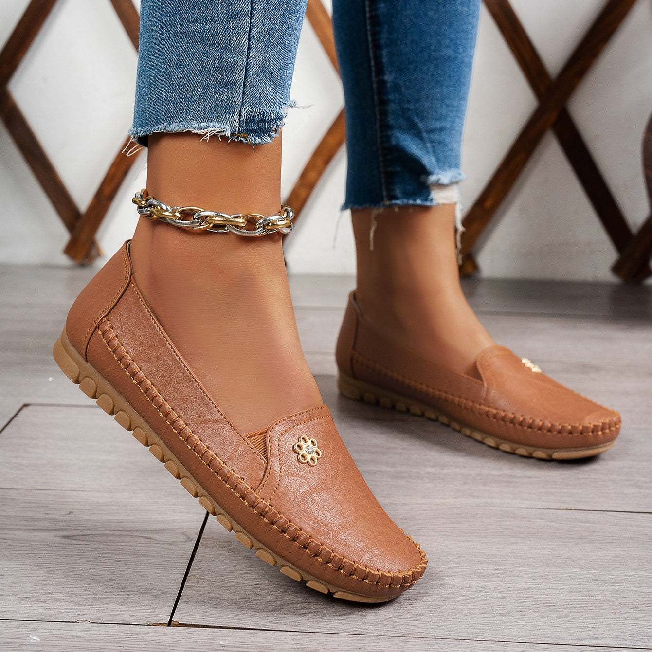 Soft Leather Loafers – Slip-On Comfort Walking Shoes