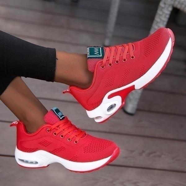 Gradient Knit Sneakers – Breathable Lightweight Walking Shoes